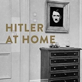 هتلر في المنزل